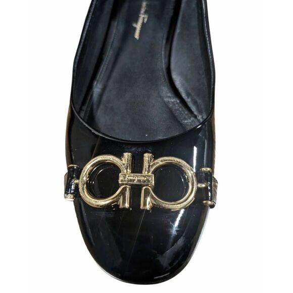 SALVATORE FERRAGAMO Garda Black Patent Leather Flats Size 10B - Picture 11 of 11